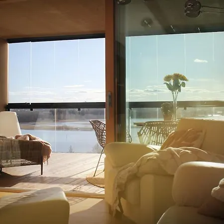 Appartamento Luksuskolmio Jaervinaekoealalla Jyväskylä