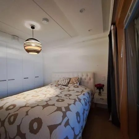 Luksuskolmio Jaervinaekoealalla Appartamento Jyväskylä