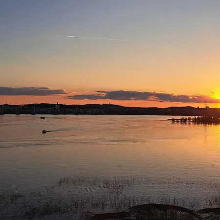 شقة Luksuskolmio Jaervinaekoealalla