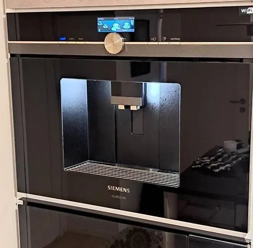 Luksuskolmio Jaervinaekoealalla Lejlighed